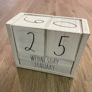 Rae Dunn Block calendar